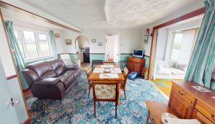 Martham - 2 Bedroom Detached bungalow