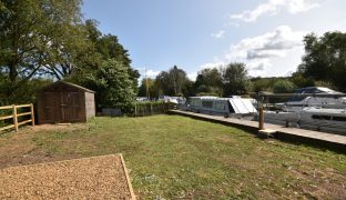 Wayford Bridge - Mooring Plot