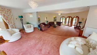 Wroxham - 6 Bedroom Detached house