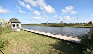 Potter Heigham - 3 Bedroom Detached bungalow