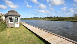 Potter Heigham - 3 Bedroom Detached bungalow