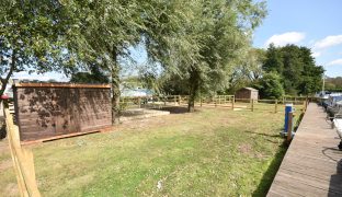 Wayford Bridge - Mooring plot