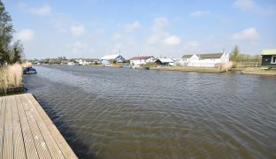 Potter Heigham - 2 Bedroom Detached bungalow