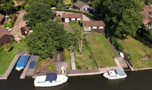 Ludham - 2 Bedroom Detached bungalow