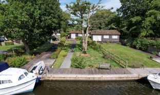 Ludham - 2 Bedroom Detached bungalow