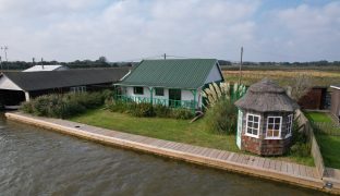 Potter Heigham - 3 Bedroom Detached bungalow