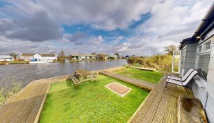 Potter Heigham - 2 Bedroom Detached bungalow