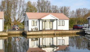 Potter Heigham - 3 Bedroom detached bungalow