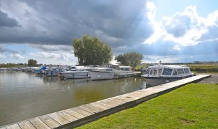 Potter Heigham - Mooring plot