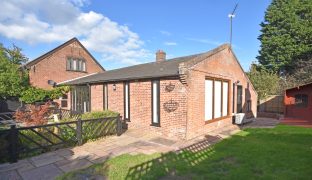 South Walsham - 3 Bedroom Barn conversion