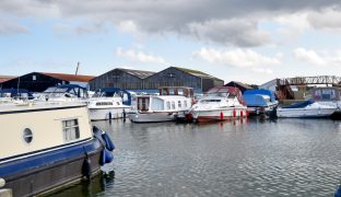 Potter Heigham - Mooring plot