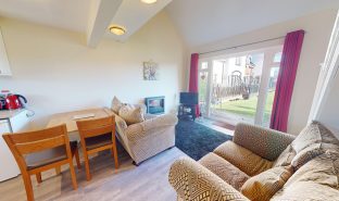 Wroxham - 1 Bedroom Town House