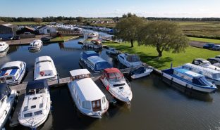 Potter Heigham - Mooring plot