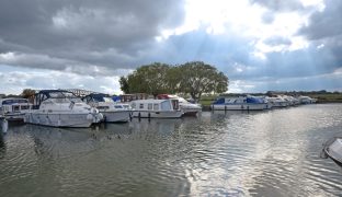 Potter Heigham - Mooring Plot