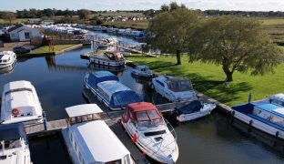 Potter Heigham - Mooring Plot