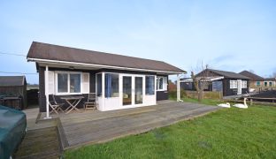 Potter Heigham - 2 Bedroom Detached bungalow