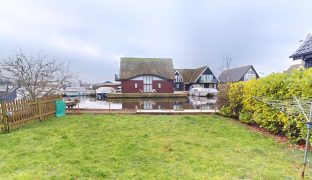 Horning - 3 Bedroom Link Detached House