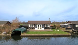 Potter Heigham - 2 Bedroom Detached bungalow