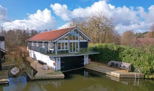 Horning - 3 Bedroom Detached house